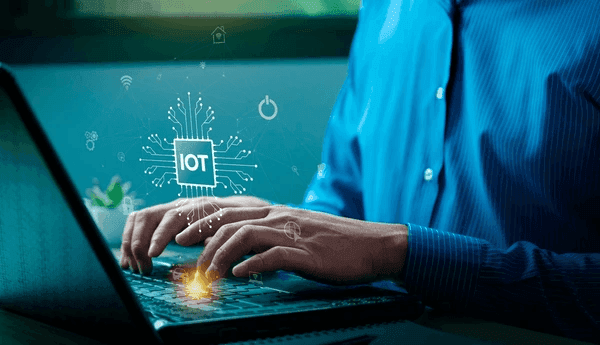 Robotics & IoT
